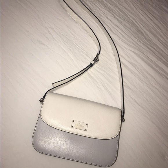 Kate Spade crossbody - Picture 1 of 3